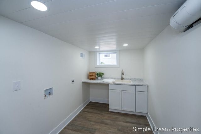 1642 Mills Avenue, North Muskegon City, MI 49445