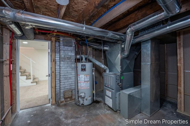 1642 Mills Avenue, North Muskegon City, MI 49445