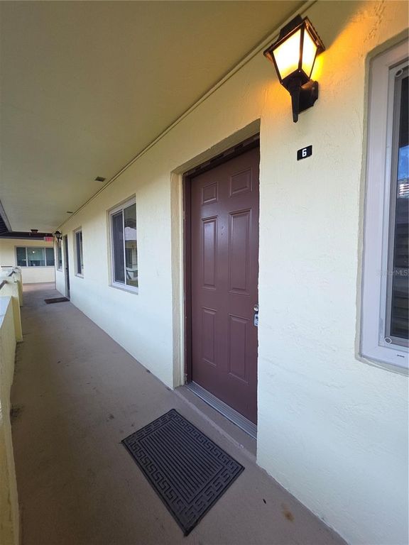 400 OAKRIDGE BOULEVARD 60, Daytona Beach, FL 32118