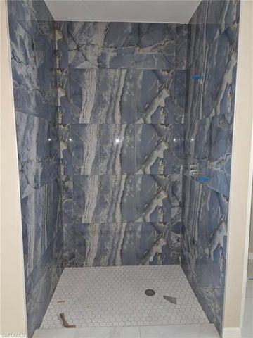 4602 Inez AVE S, Lehigh Acres, FL 33976