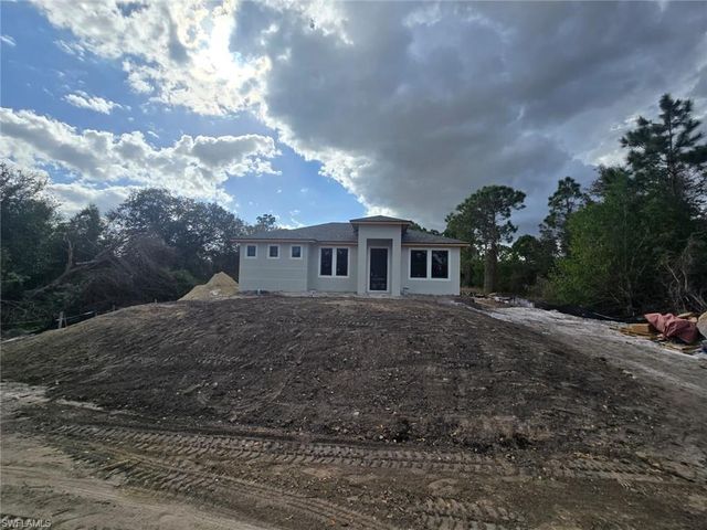 4602 Inez AVE S, Lehigh Acres, FL 33976
