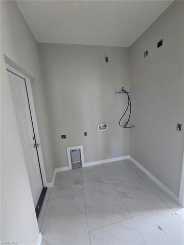 4602 Inez AVE S, Lehigh Acres, FL 33976