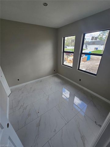 4602 Inez AVE S, Lehigh Acres, FL 33976