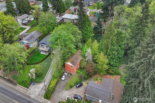 119 N 205th Street, Shoreline, WA 98133
