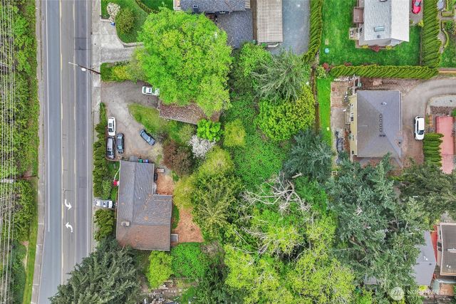 119 N 205th Street, Shoreline, WA 98133
