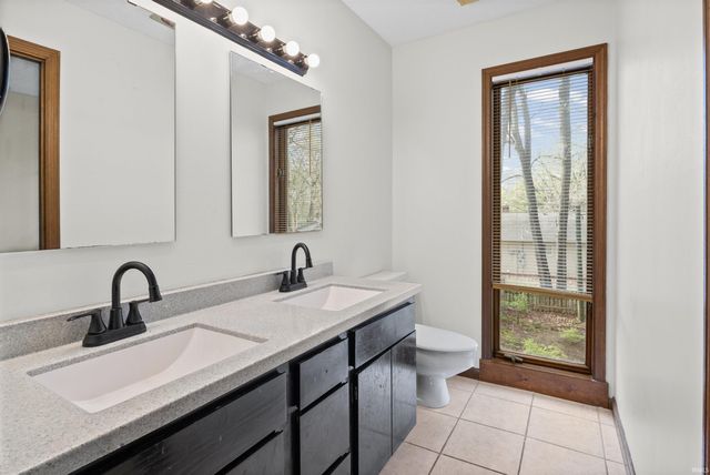 121 E navajo Street, West Lafayette, IN 47906