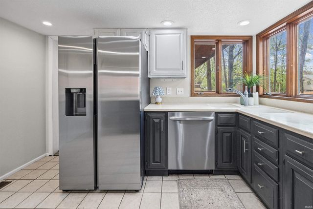 121 E navajo Street, West Lafayette, IN 47906