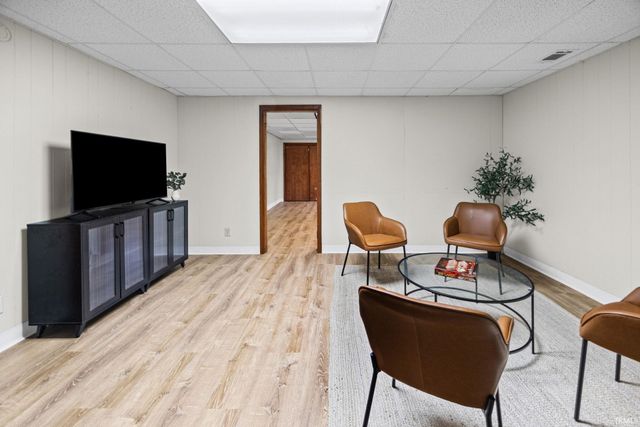 121 E navajo Street, West Lafayette, IN 47906