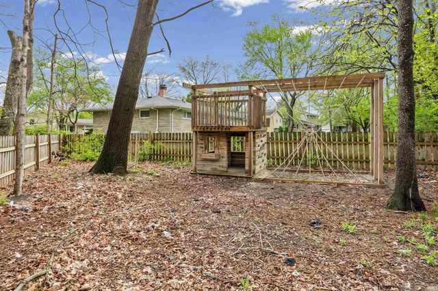 121 E navajo Street, West Lafayette, IN 47906