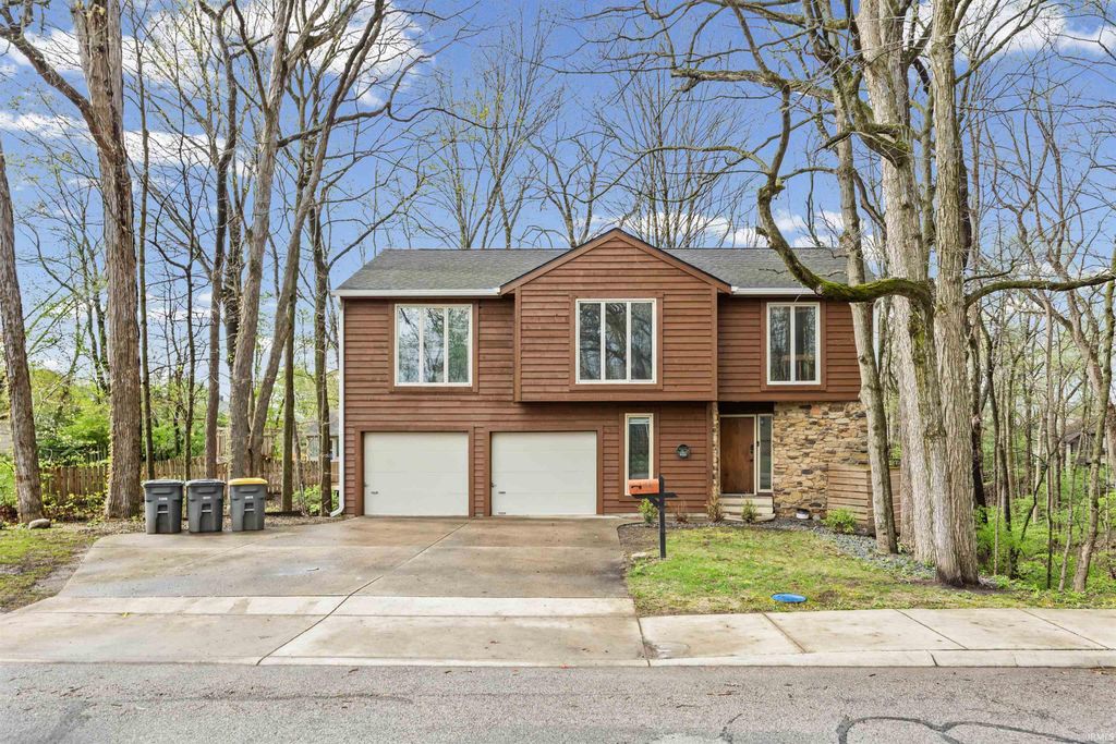 121 E navajo Street, West Lafayette, IN 47906