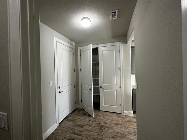 109 Riverhill Dr DR, Georgetown, TX 78628