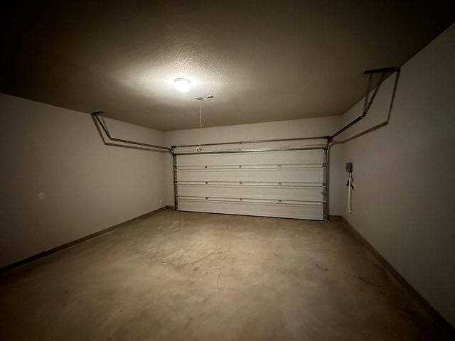 109 Riverhill Dr DR, Georgetown, TX 78628