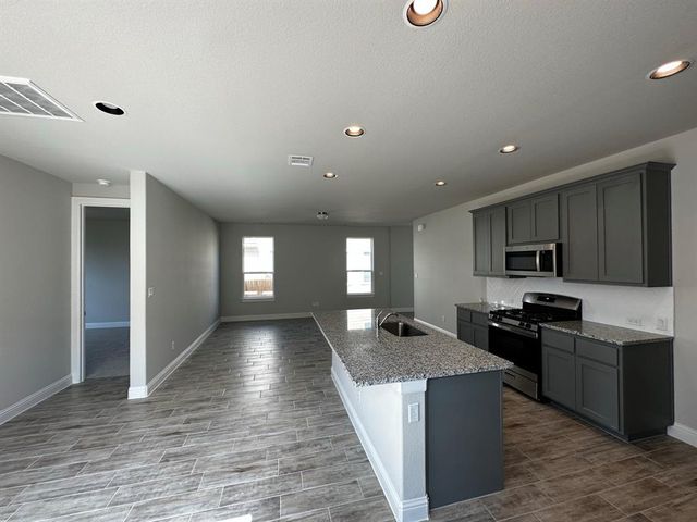 109 Riverhill Dr DR, Georgetown, TX 78628