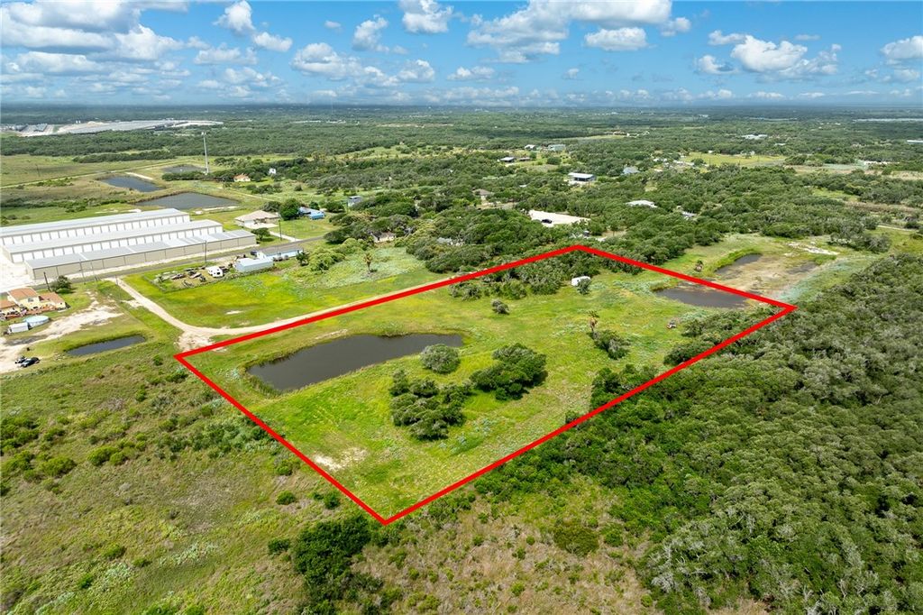 132 - 156 Vanderworth Lane, Aransas Pass, TX 78336 — photo 4