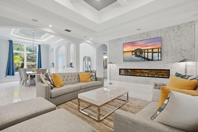 11 OCEAN OAKS LANE, Palm Coast, FL 32137