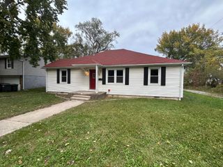 1359 State Street, Hobart, IN 46342