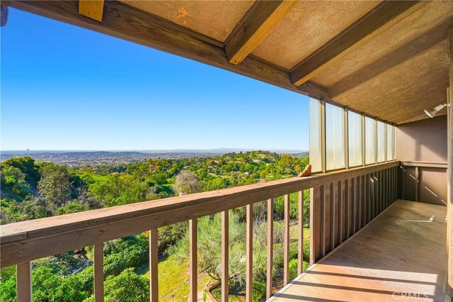 1616 Kanola Road, La Habra Heights, CA 90631