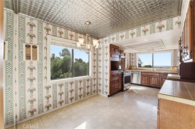 1616 Kanola Road, La Habra Heights, CA 90631