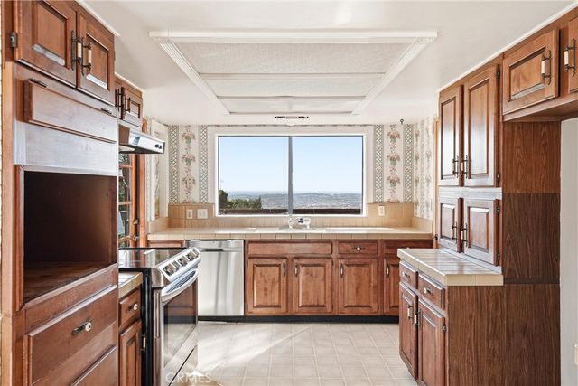 1616 Kanola Road, La Habra Heights, CA 90631