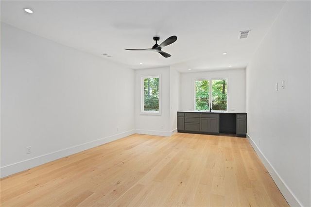 490 Timber Valley Road, Atlanta, GA 30342