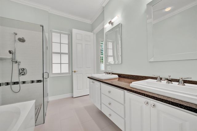 516 Sweet Bay Circle, Jupiter, FL 33458