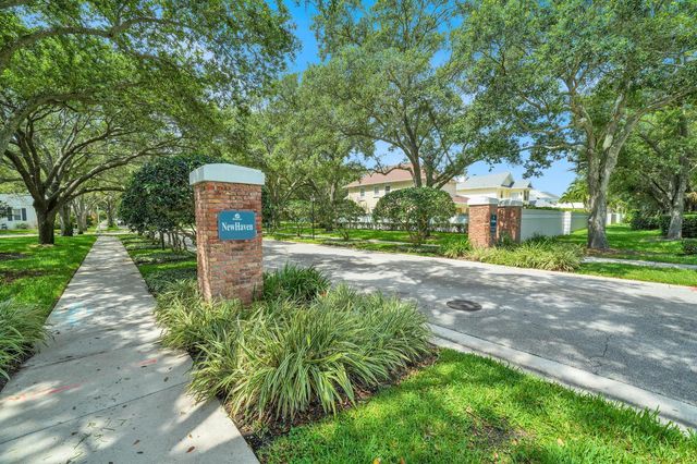 516 Sweet Bay Circle, Jupiter, FL 33458