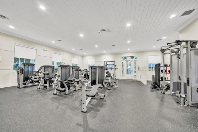 516 Sweet Bay Circle, Jupiter, FL 33458