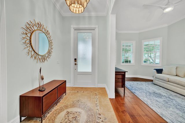 516 Sweet Bay Circle, Jupiter, FL 33458