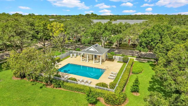 516 Sweet Bay Circle, Jupiter, FL 33458