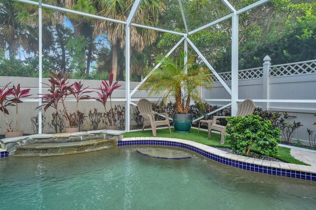 516 Sweet Bay Circle, Jupiter, FL 33458