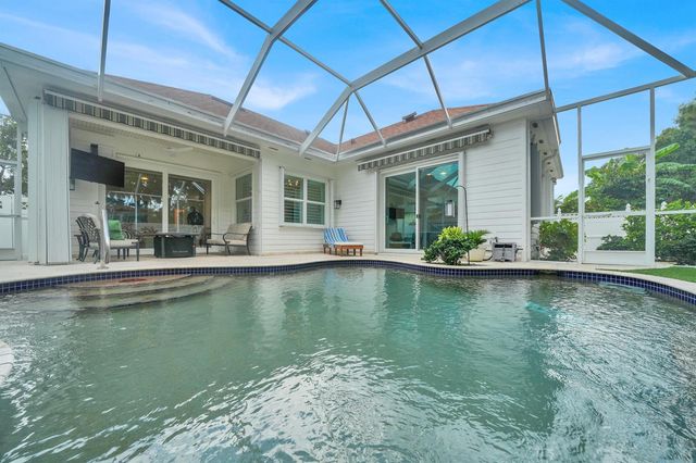 516 Sweet Bay Circle, Jupiter, FL 33458