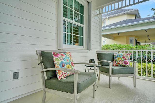 516 Sweet Bay Circle, Jupiter, FL 33458