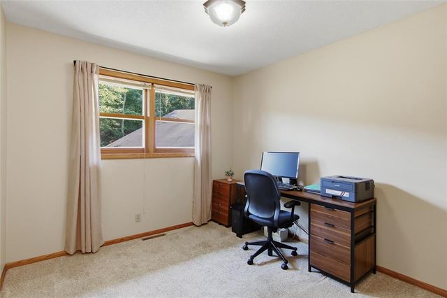 2111 Carter Street, Eau Claire, WI 54703