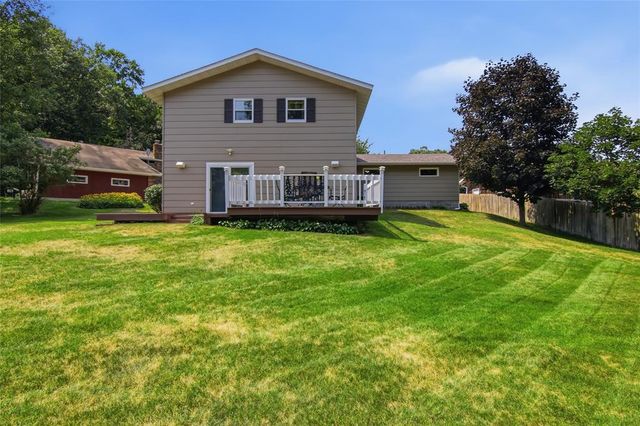 2111 Carter Street, Eau Claire, WI 54703