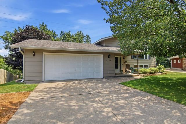 2111 Carter Street, Eau Claire, WI 54703