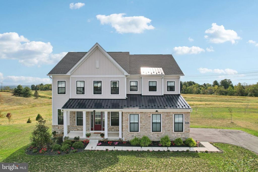 2624 HAWTHORN DR, Eagleville, PA 19403