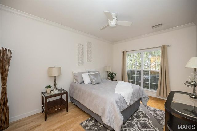 13115 Mill Crossing Court 307, Creve Coeur, MO 63141