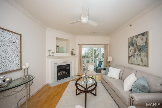 13115 Mill Crossing Court 307, Creve Coeur, MO 63141