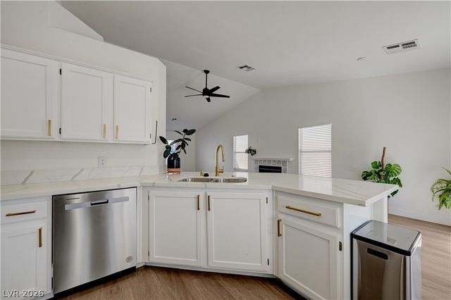 407 Groft Way, Henderson, NV 89015