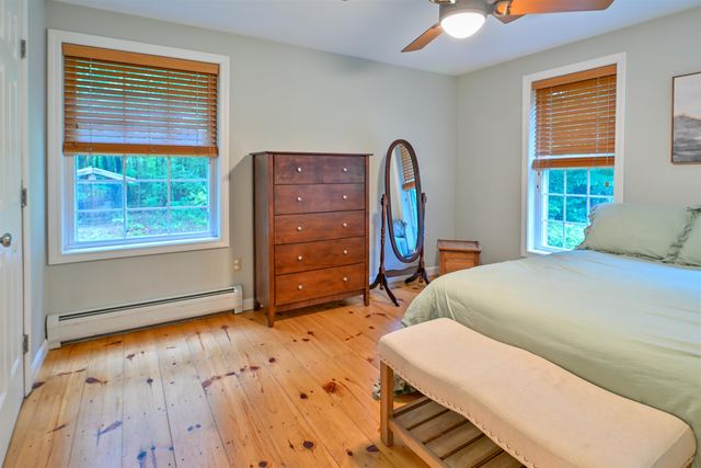 9 Perry Road, Deerfield, NH 03037