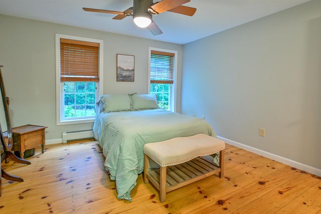 9 Perry Road, Deerfield, NH 03037