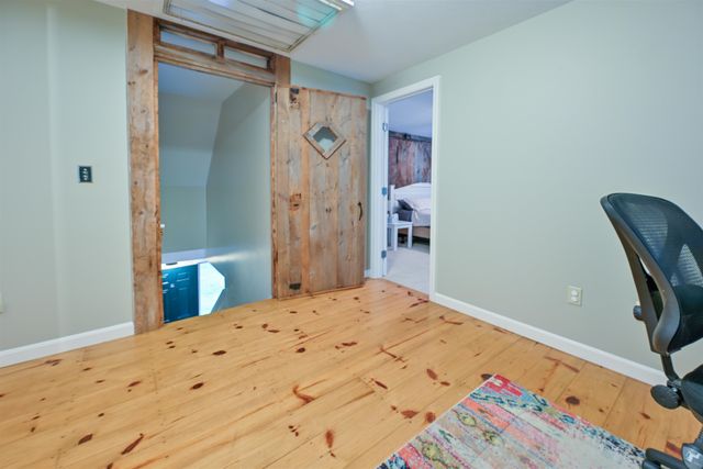 9 Perry Road, Deerfield, NH 03037