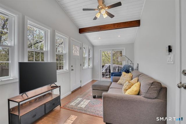 2 Alpine Street, Manchester, CT 06040