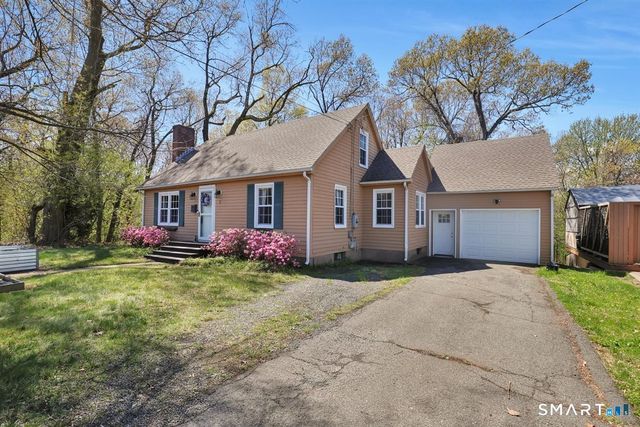 2 Alpine Street, Manchester, CT 06040