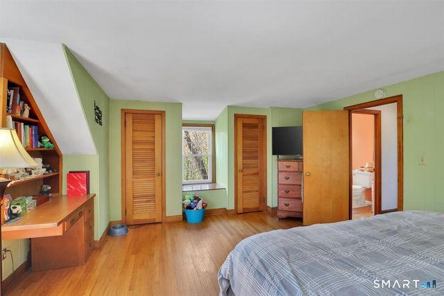 2 Alpine Street, Manchester, CT 06040