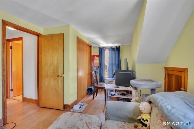 2 Alpine Street, Manchester, CT 06040