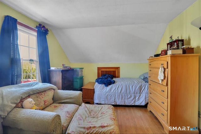 2 Alpine Street, Manchester, CT 06040