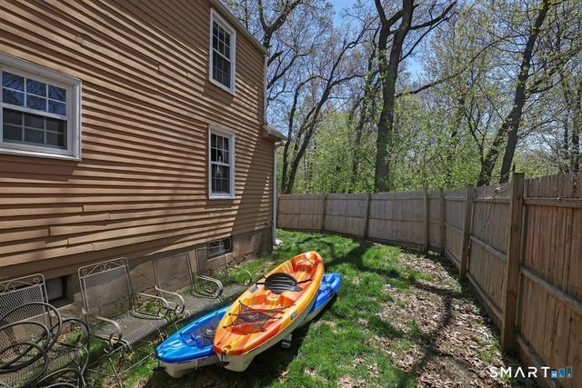 2 Alpine Street, Manchester, CT 06040