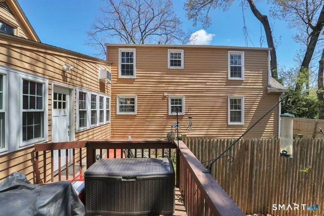 2 Alpine Street, Manchester, CT 06040