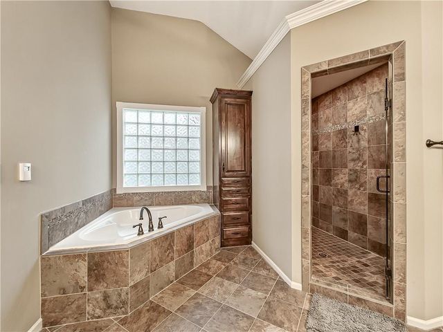 6503 W 150th Street, Overland Park, KS 66223